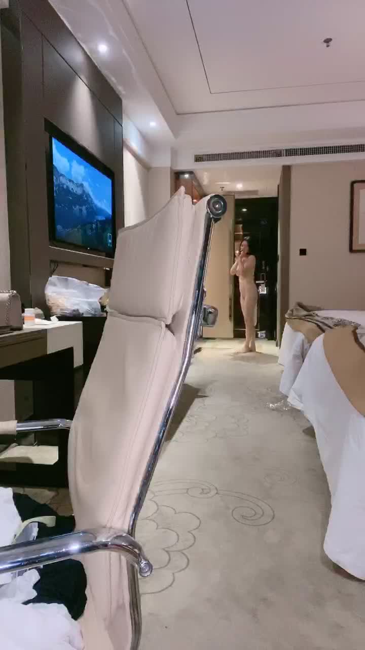 STP27558-cut.mp4