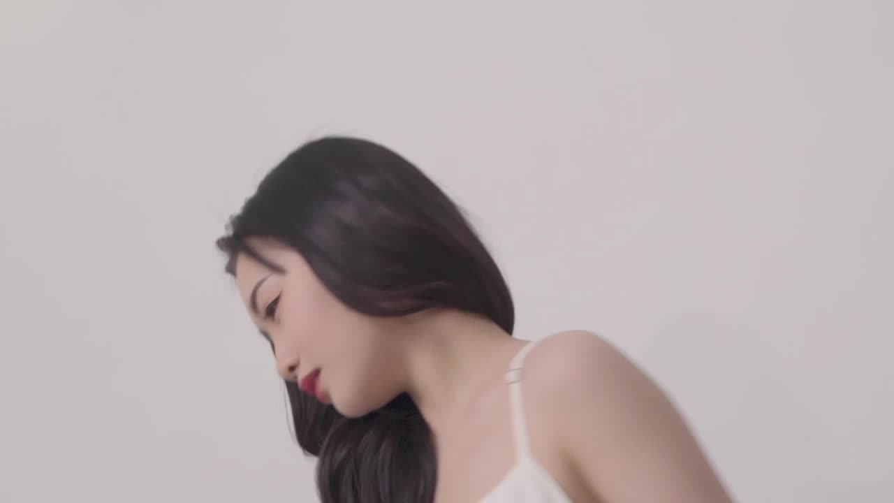 更多视频请在tg收藏夹输入@JPYPorn.mp4