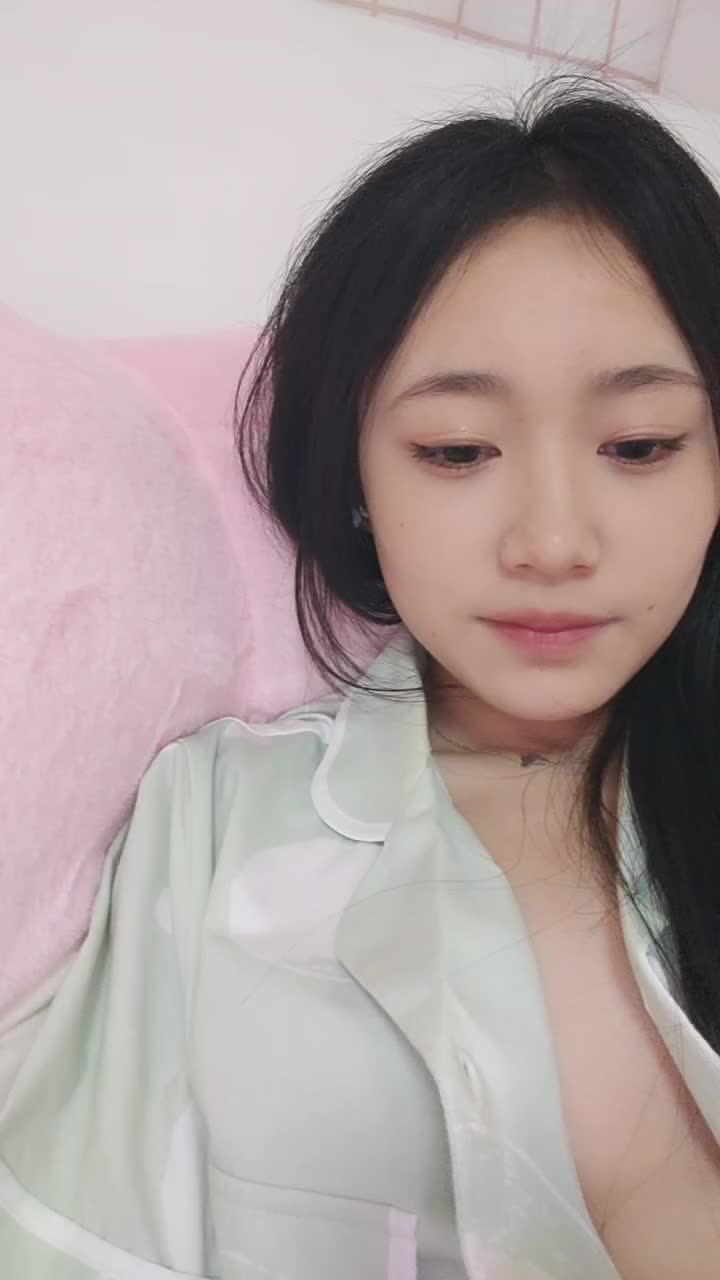顶点 妈妈突然来了20220404_155215.mp4