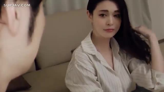 1823063755621257216.mp4