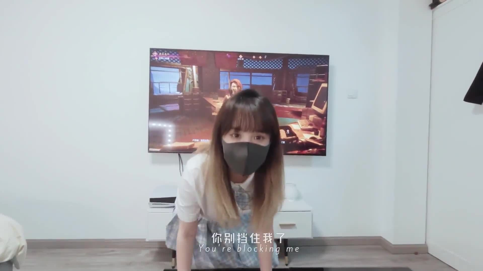 超反差JK妹美女_小猫恋_这么紧致的逼逼爸爸们喜欢吗？会不会感觉很舒服很爽？又被爸爸填满了！爸爸的反差小母狗.mp4