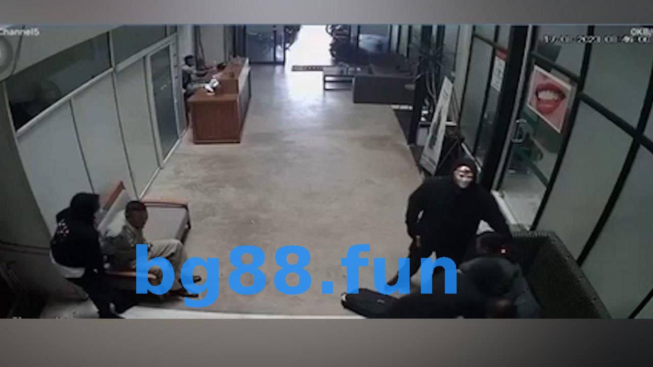 72ace3af1de646f98b6bf711e5811c06.jpg