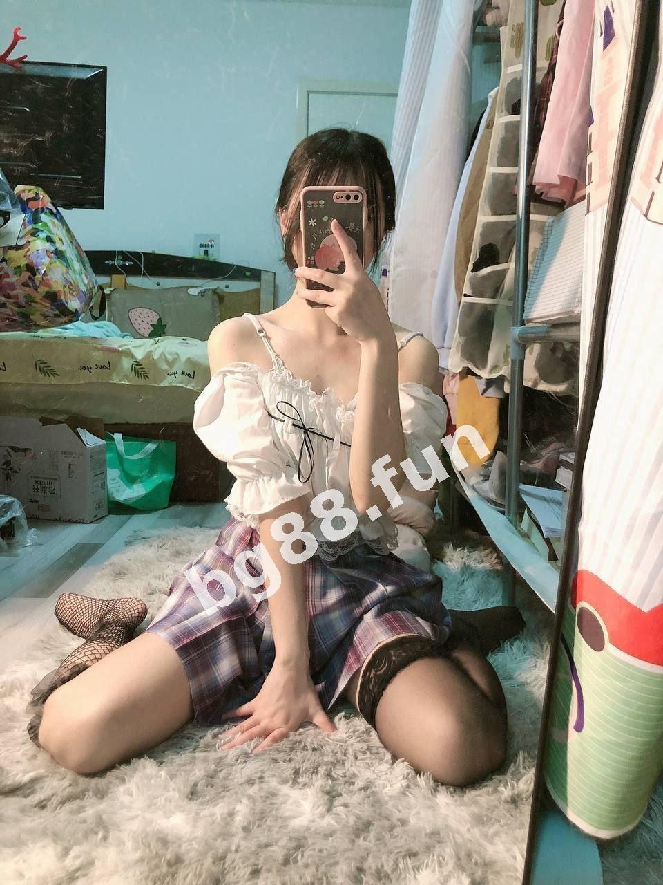 76e3cdd5968a442c9f21fefcfeaddcbd.jpg