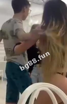 c9d198845c4440ff8ea4b7f12ef4d985.jpeg