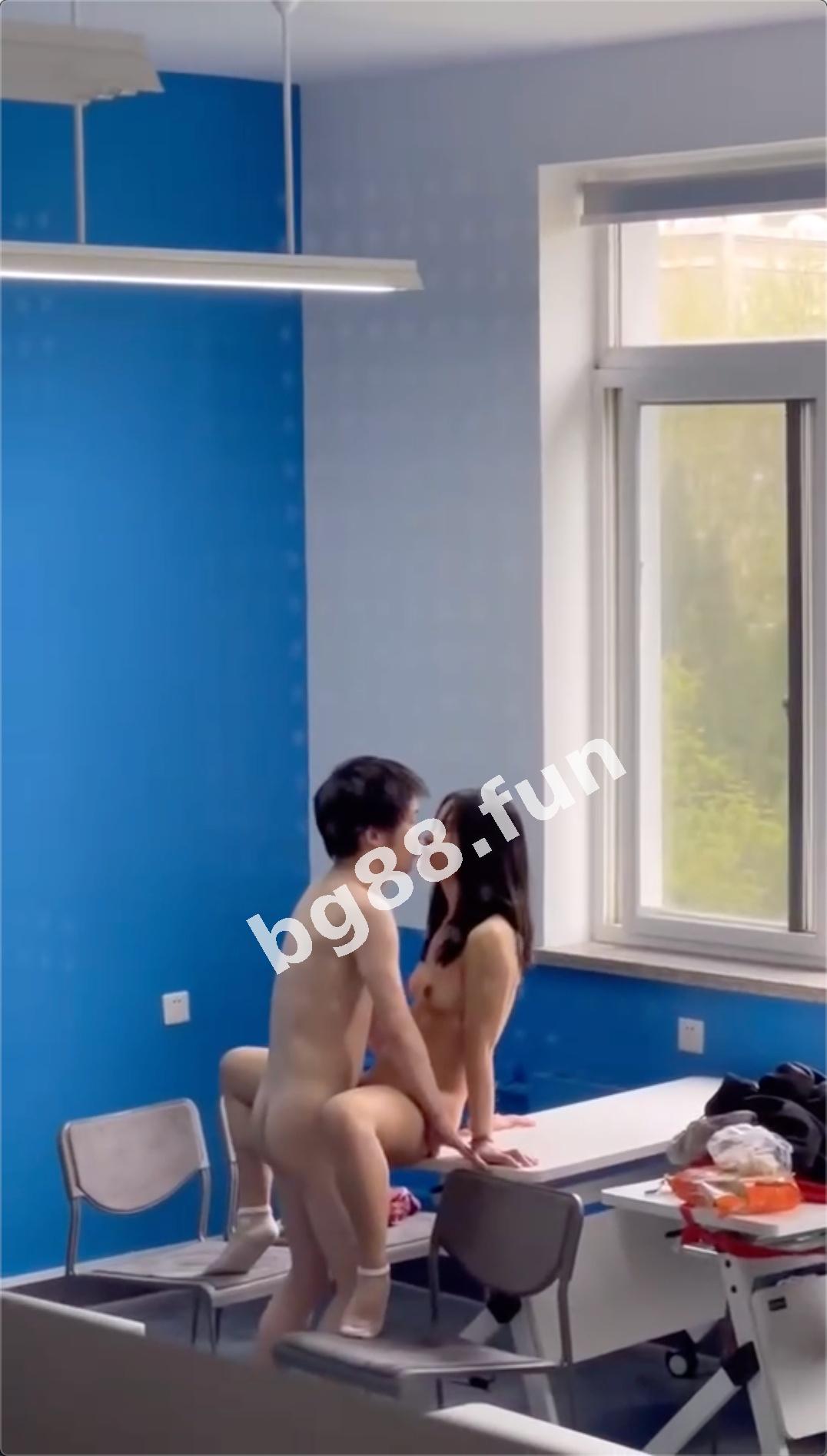 b14f7c22d88141e58b6d98703b25b0b5.jpeg