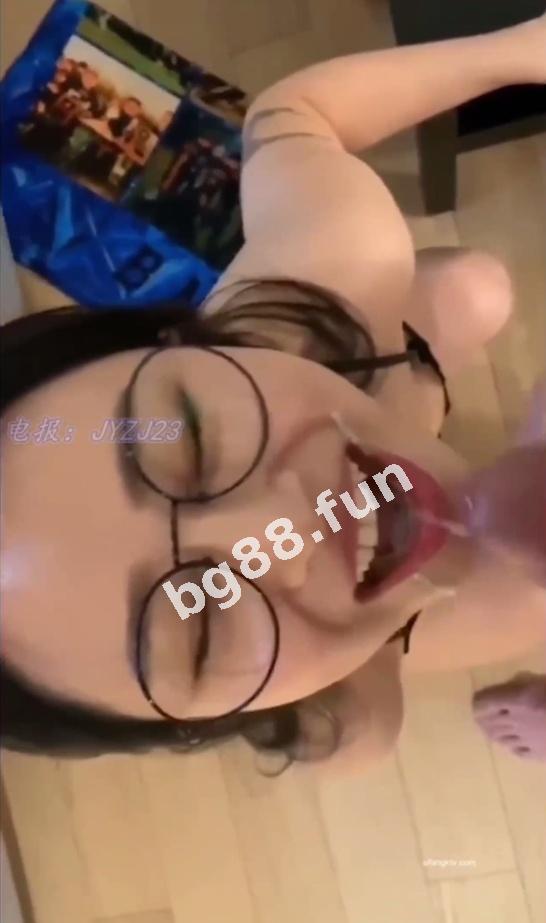8144e2a26f754c4c8db65d9af67bf84d.jpeg