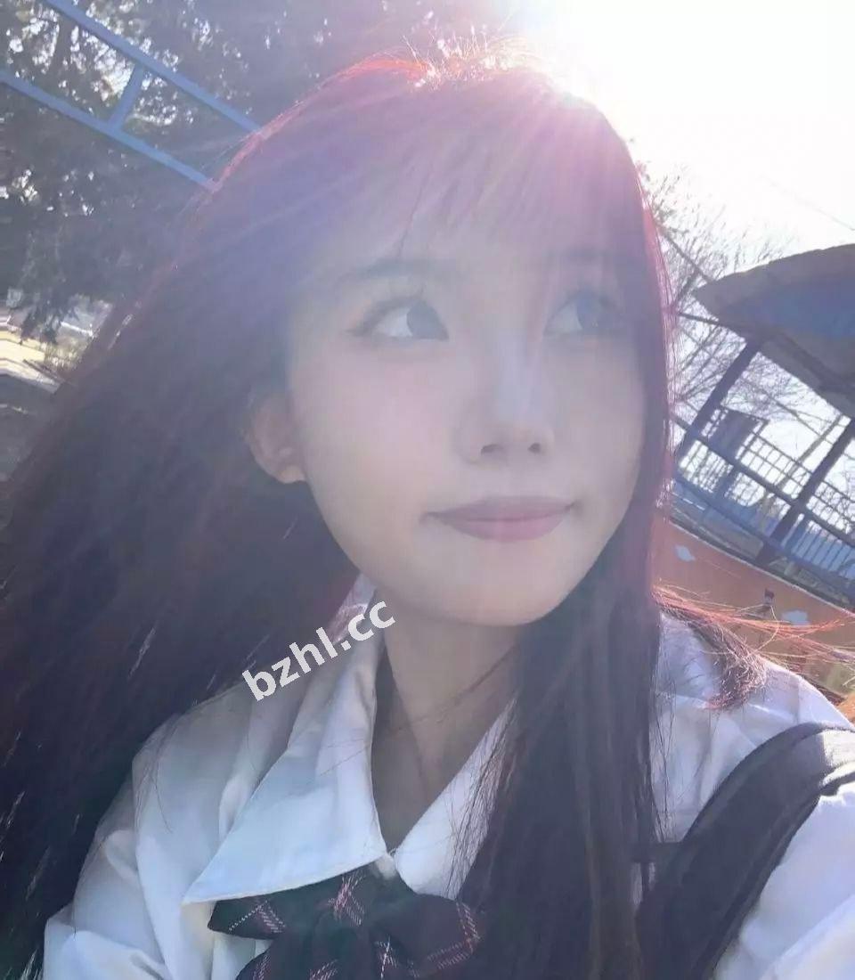 79bf2eeda7b44ae8b22e70317b49cbf5.jpg