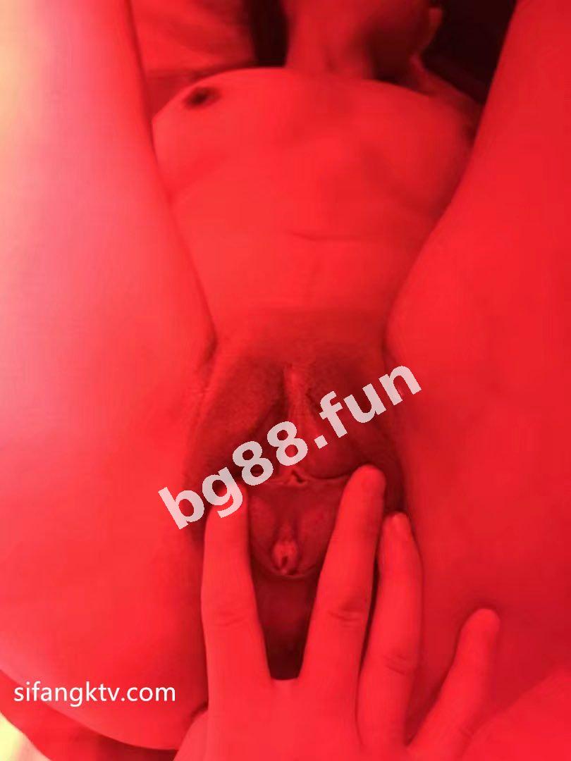 1f5f7baf1a074203a92eced9ddf77edd.jpg