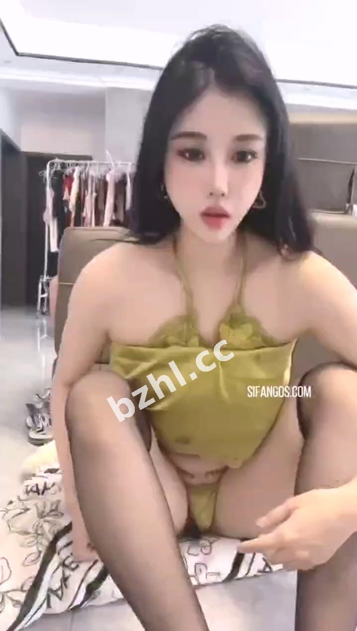 1fbe00d05d3f419dbb70c81dacbe6322.jpg