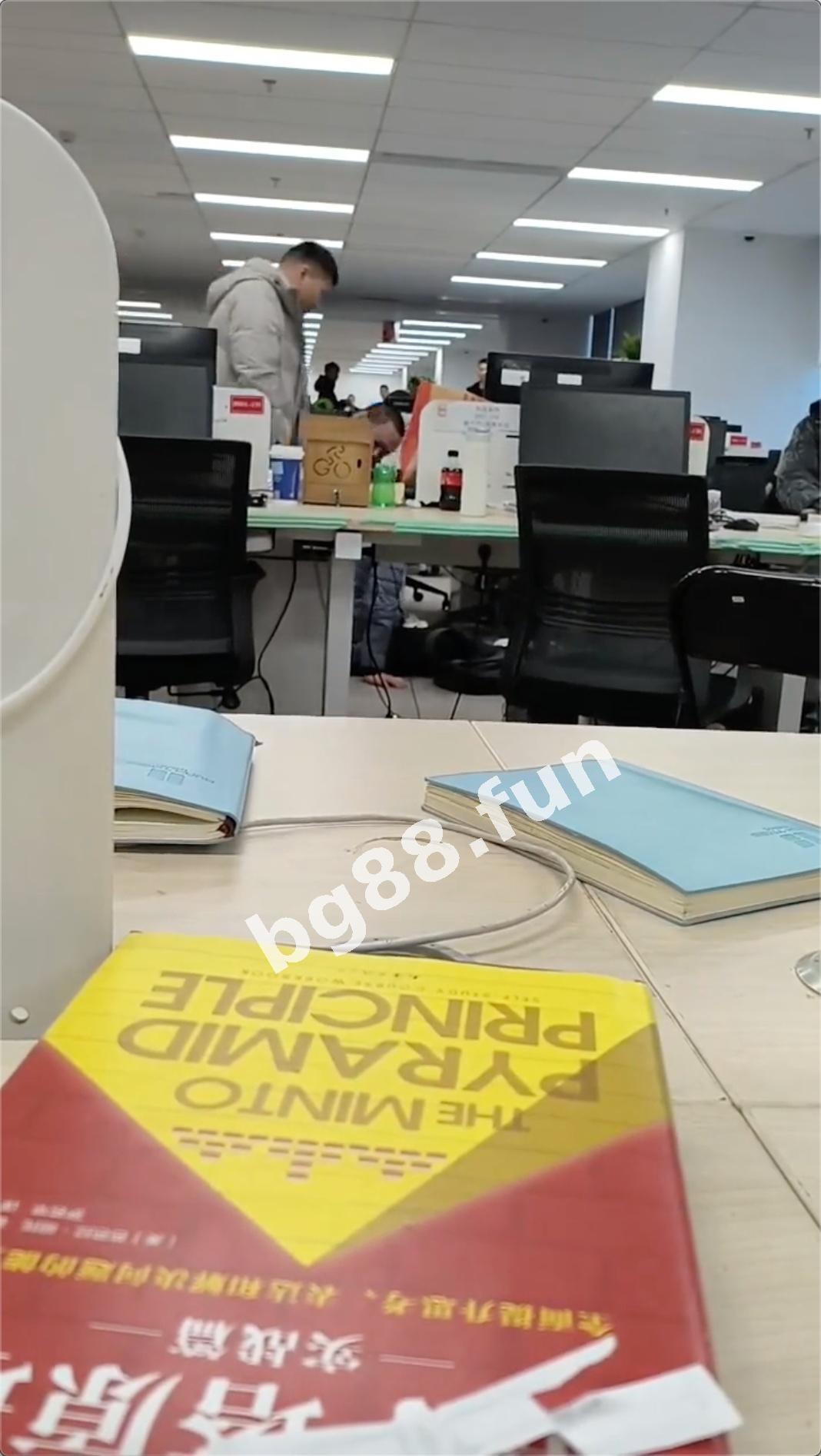 ba77ab649baa401092dcd4dee7cc74d4.jpeg