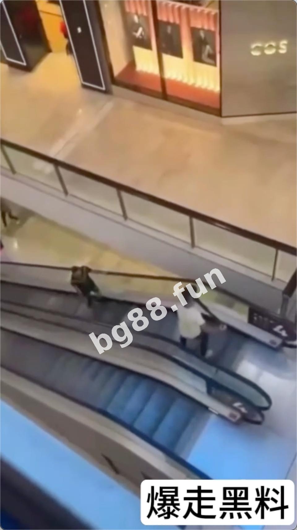 698c3b3b55314ea4820a11f3f10cf8c7.jpeg