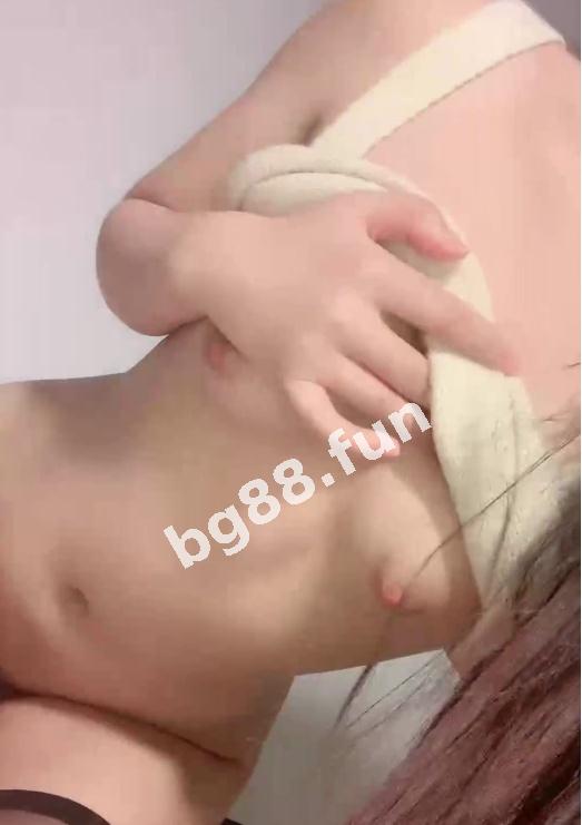 f5a89b6adb6844f294af5fc044c8215a.jpeg