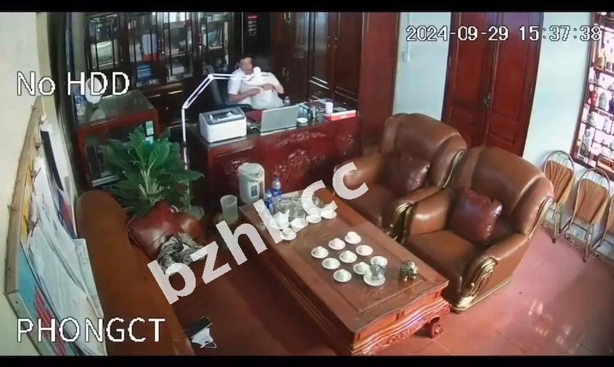 ec0a24b986bc475eb39916ac98404704.jpg