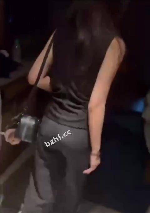 9a88f7966d0d4a99bcc42cc1aa06c298.jpg