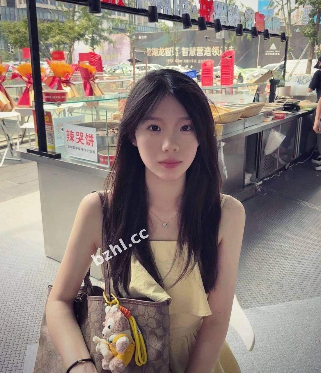 08be346fed834321b9d4874017fa4db7.jpg