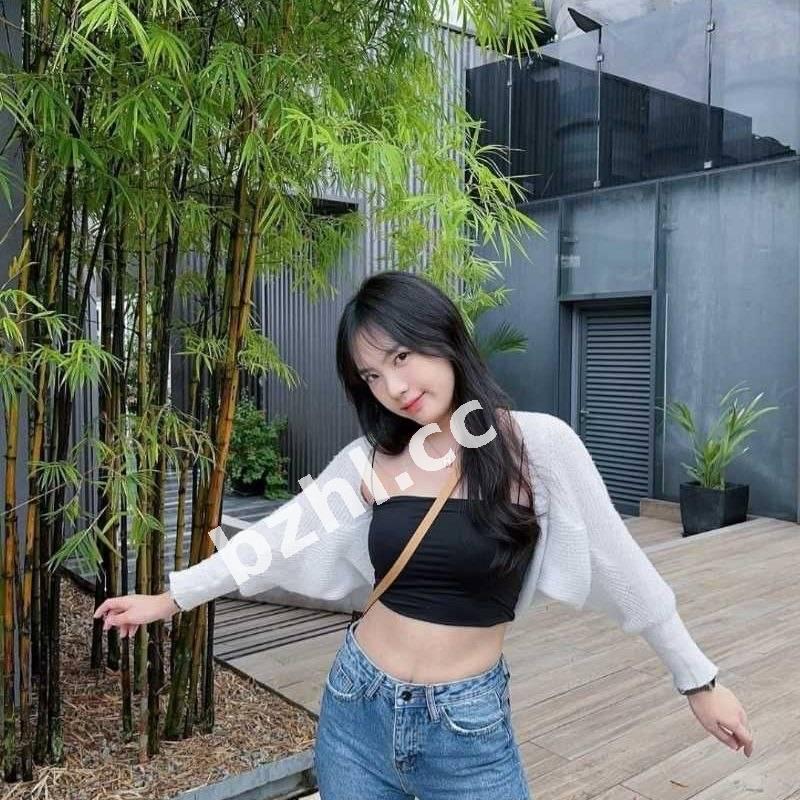 江西高颜值学生妹 颖恩 惨遭前男友曝光大量不雅视频 深喉吃鸡 多姿势被玩弄到淫叫不止