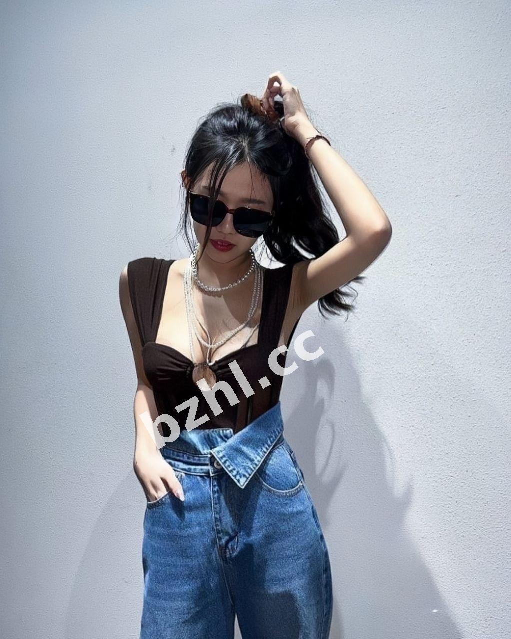 5f32e5687c0d4a2aac81a0f1dd8adce6.jpg