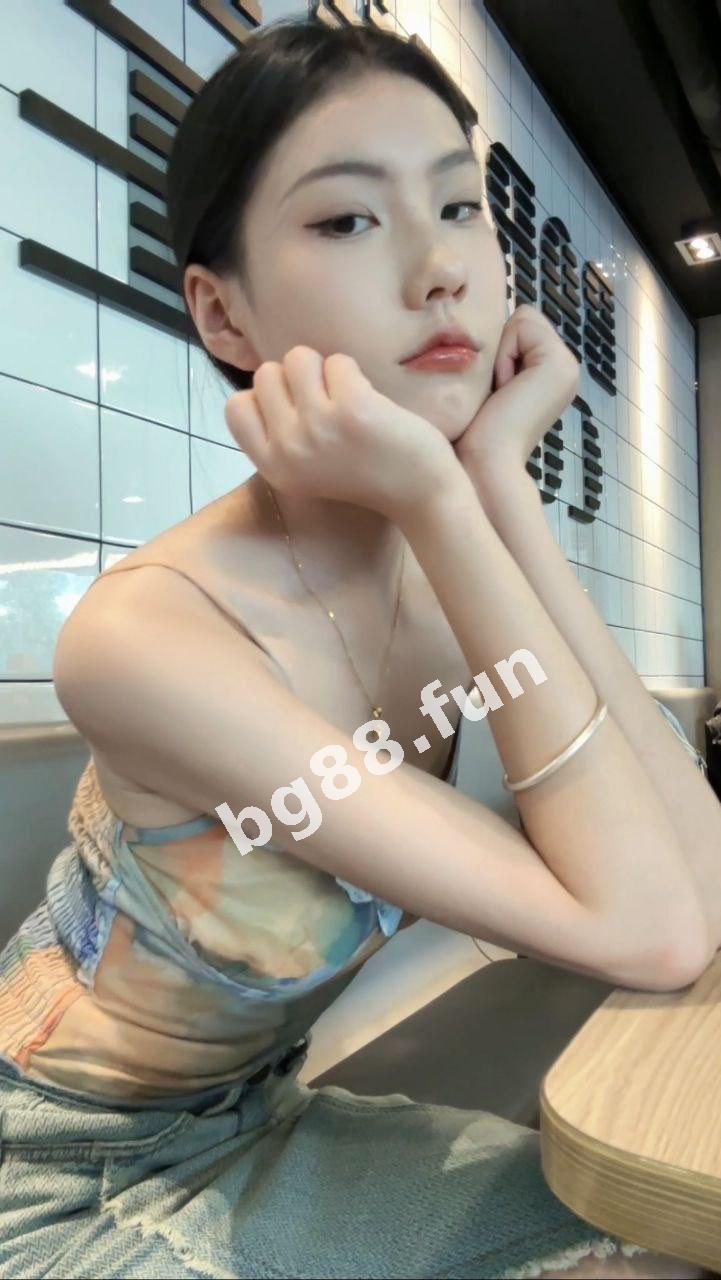 d76fa878998b47d1b799eb0fc8c1535a.jpg