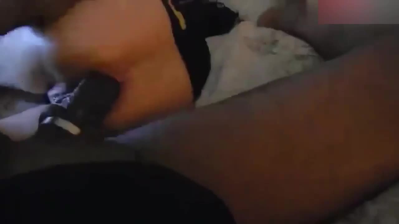 沉迷黑人大屌的那些女大学生被黑鬼30厘米巨屌操出白浆.mp4